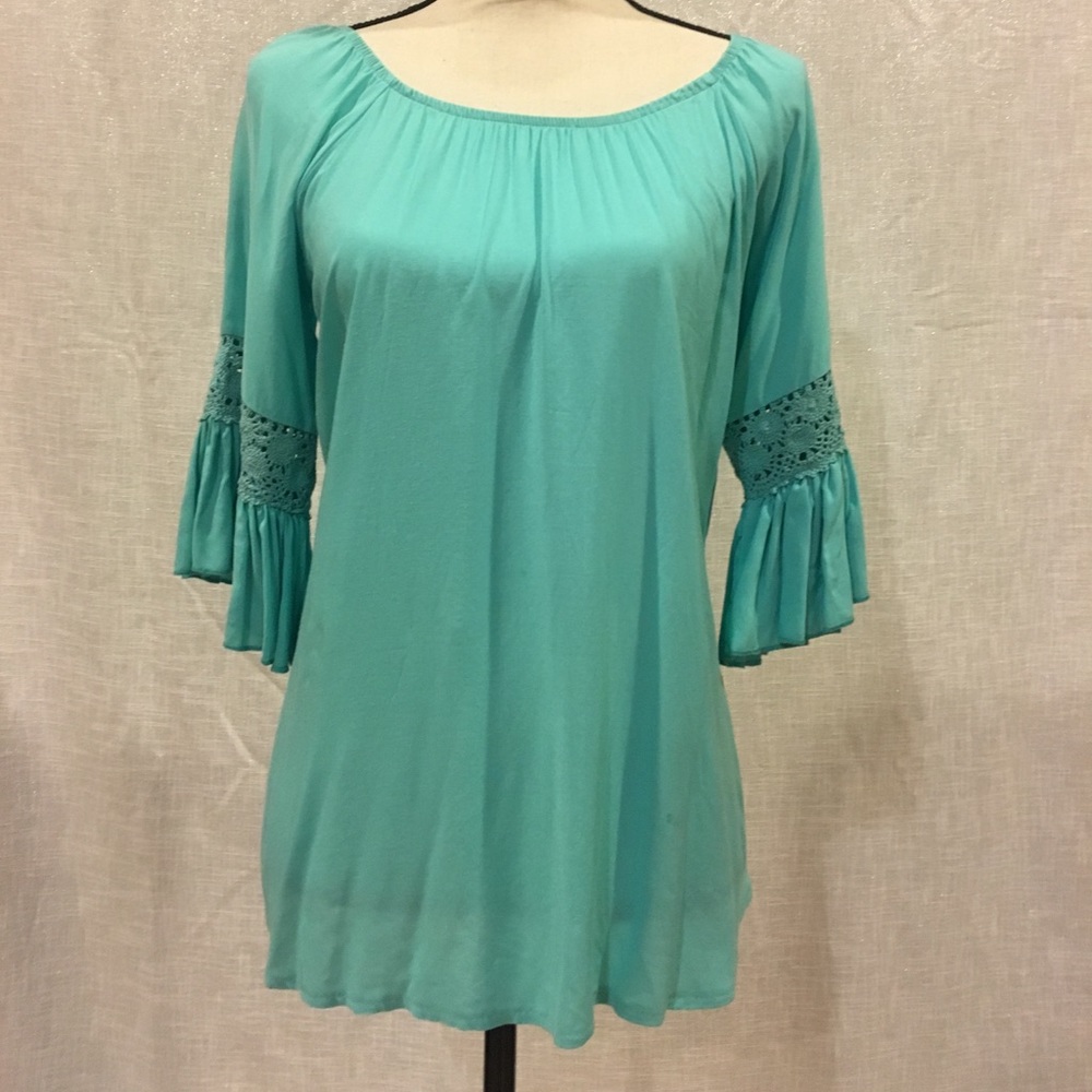 🔥 NWOT adorable top